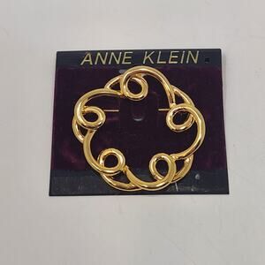 Anne Klein Gold Tone Swirl Circle Wreath Brooch Pin Vintage Costume Jewelry